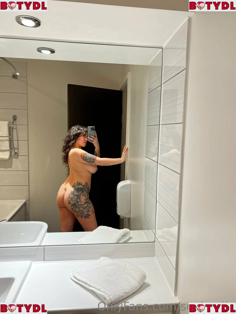 Sophoulla Onlyfans Photo Gallery 