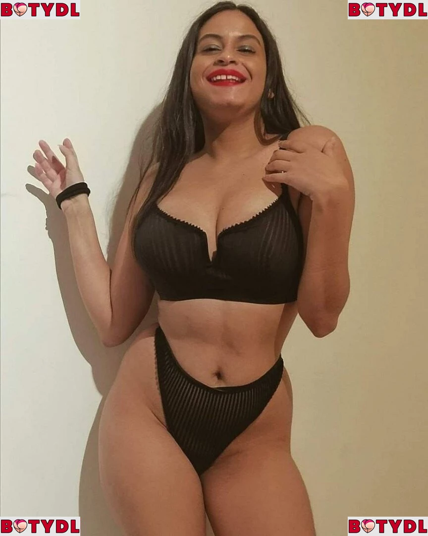 Rita Sofia Onlyfans Photo Gallery 