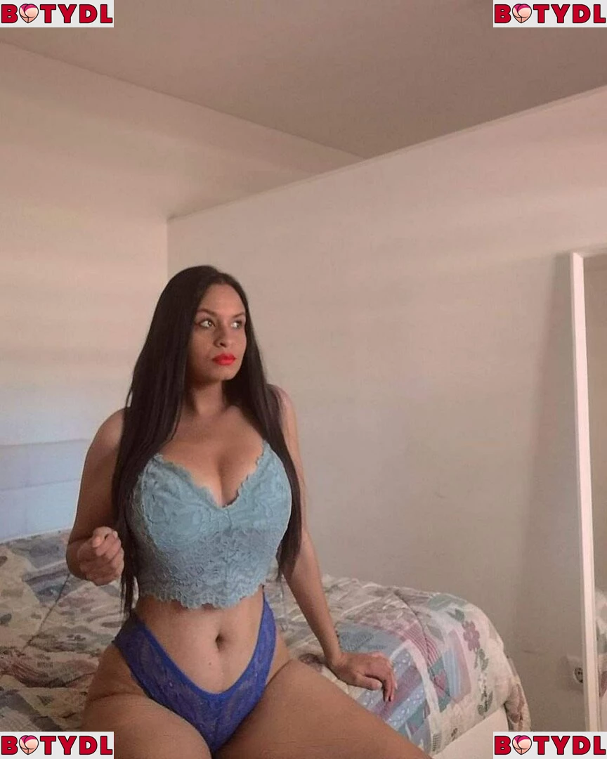 Rita Sofia Onlyfans Photo Gallery 