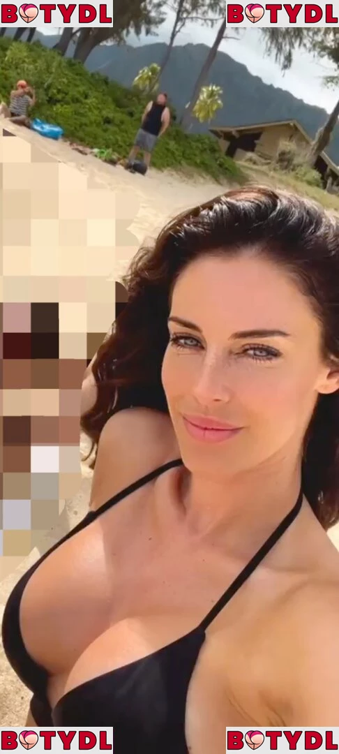 Jessica Lowndes Onlyfans Photo Gallery 