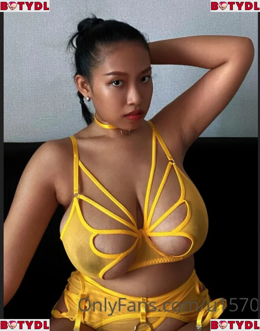 Aoy Chitchanok Onlyfans Photo Gallery 