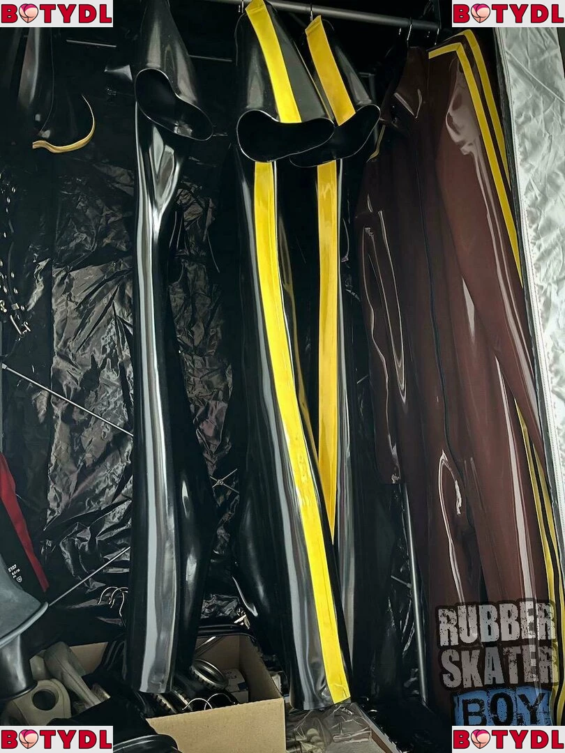 rubberskaterboy Onlyfans Photo Gallery 