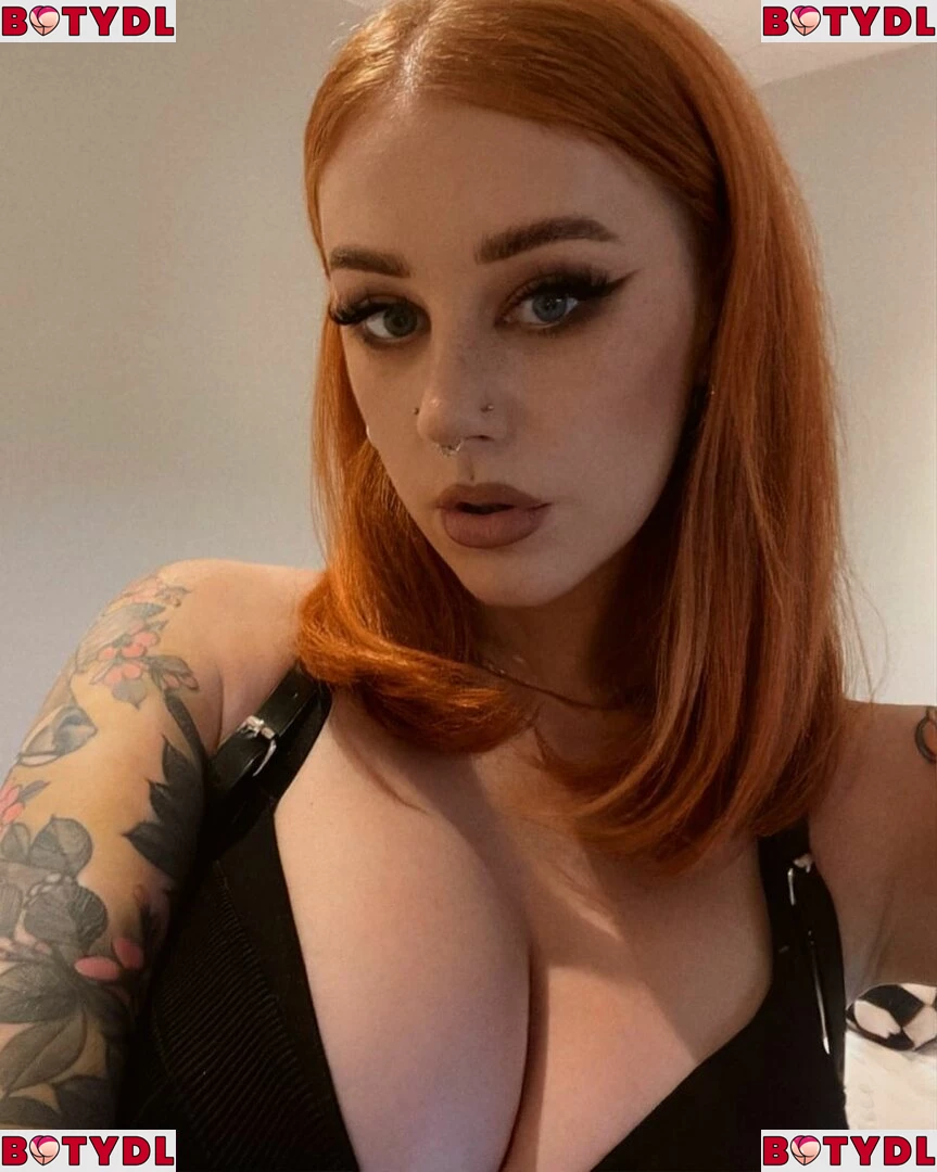 Hollie Rutter Onlyfans Photo Gallery 