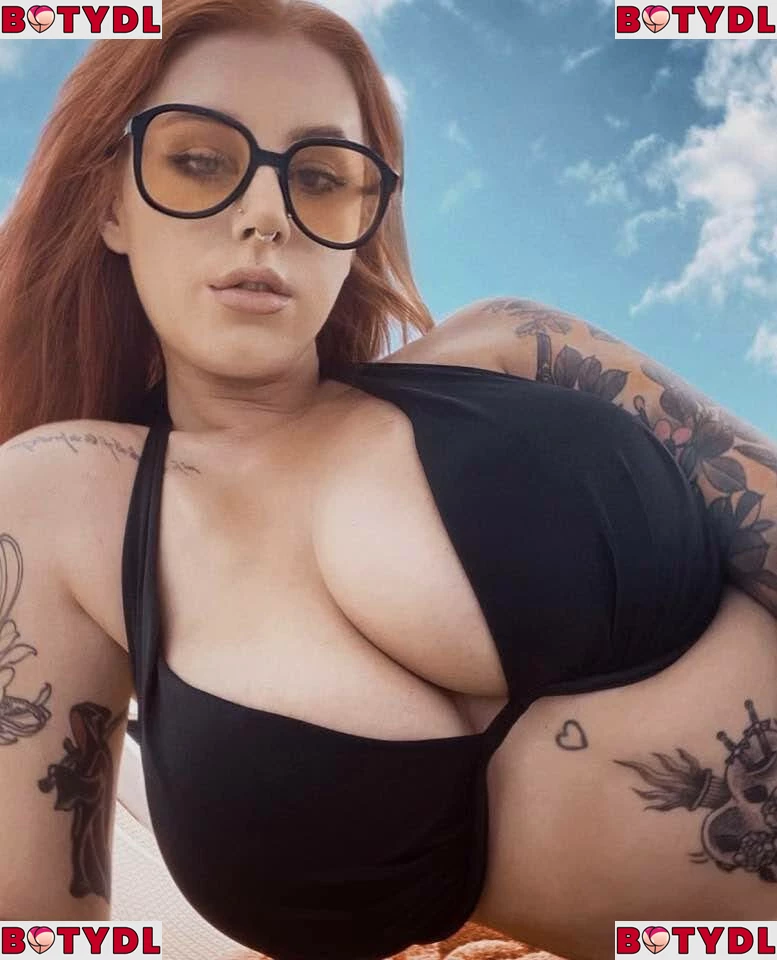 Hollie Rutter Onlyfans Photo Gallery 