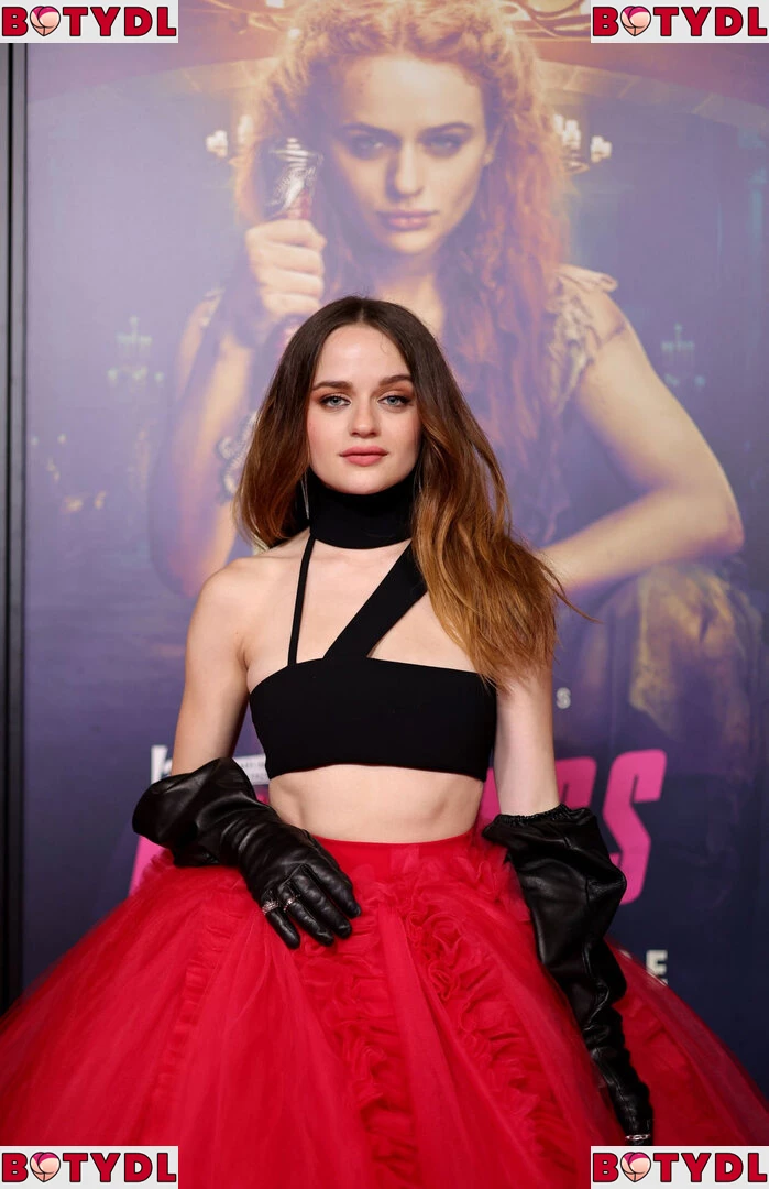 Joey King Onlyfans Photo Gallery 