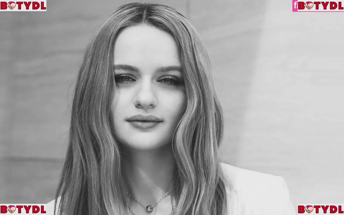 Joey King Onlyfans Photo Gallery 