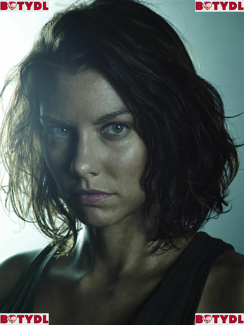 Lauren Cohan Onlyfans Photo Gallery 