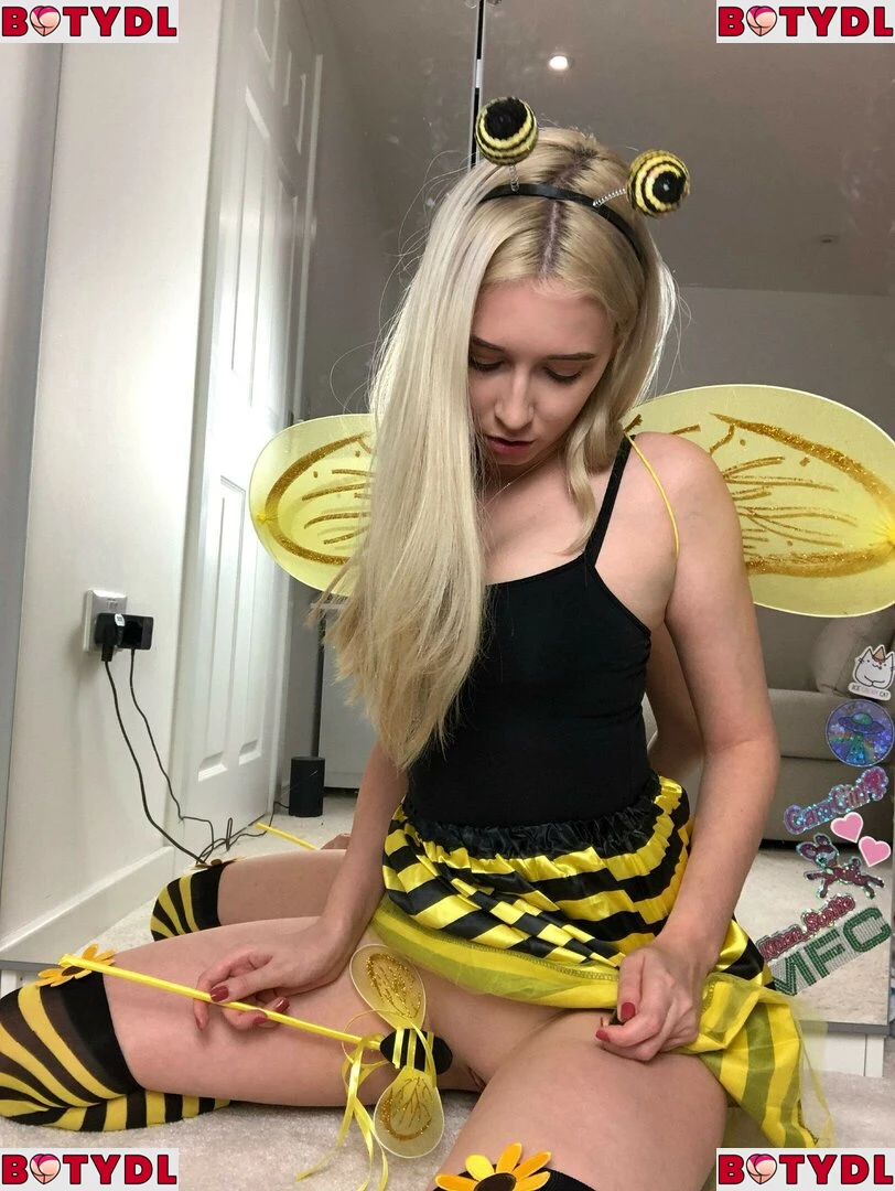 kirabee Onlyfans Photo Gallery 