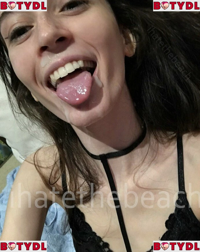 kirabee Onlyfans Photo Gallery 