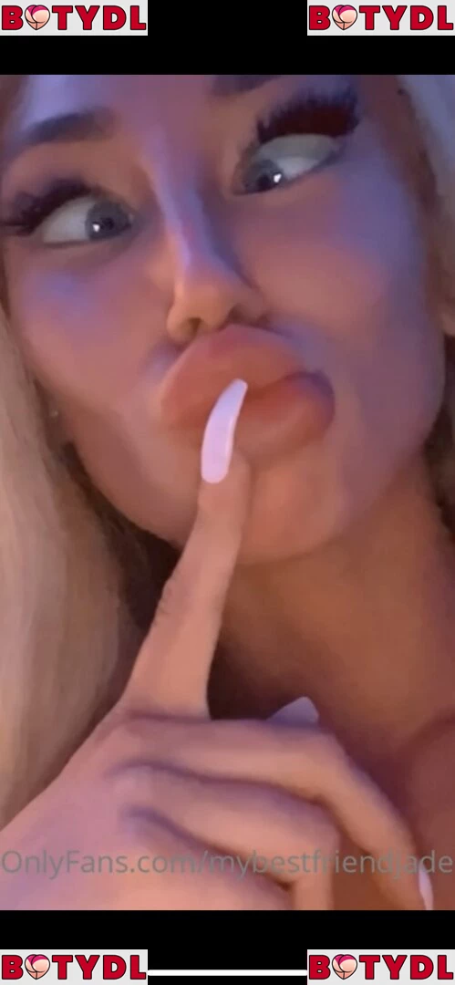 mybestfriendjade Onlyfans Photo Gallery 