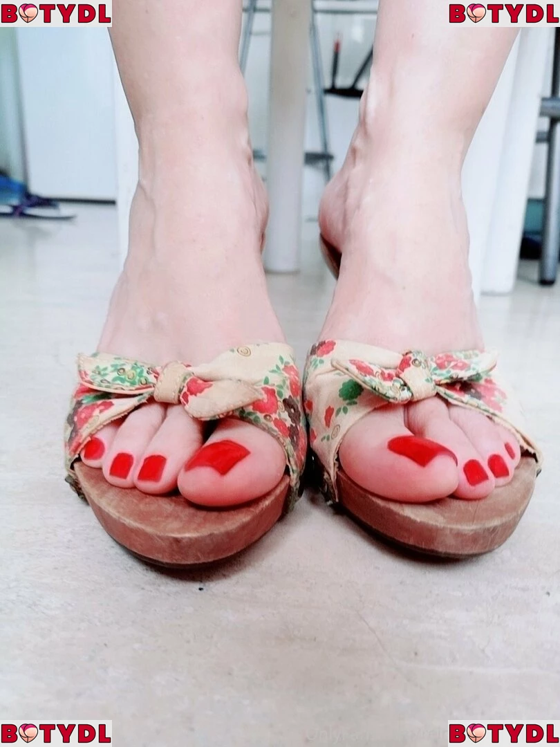 Feetvampire Onlyfans Photo Gallery 