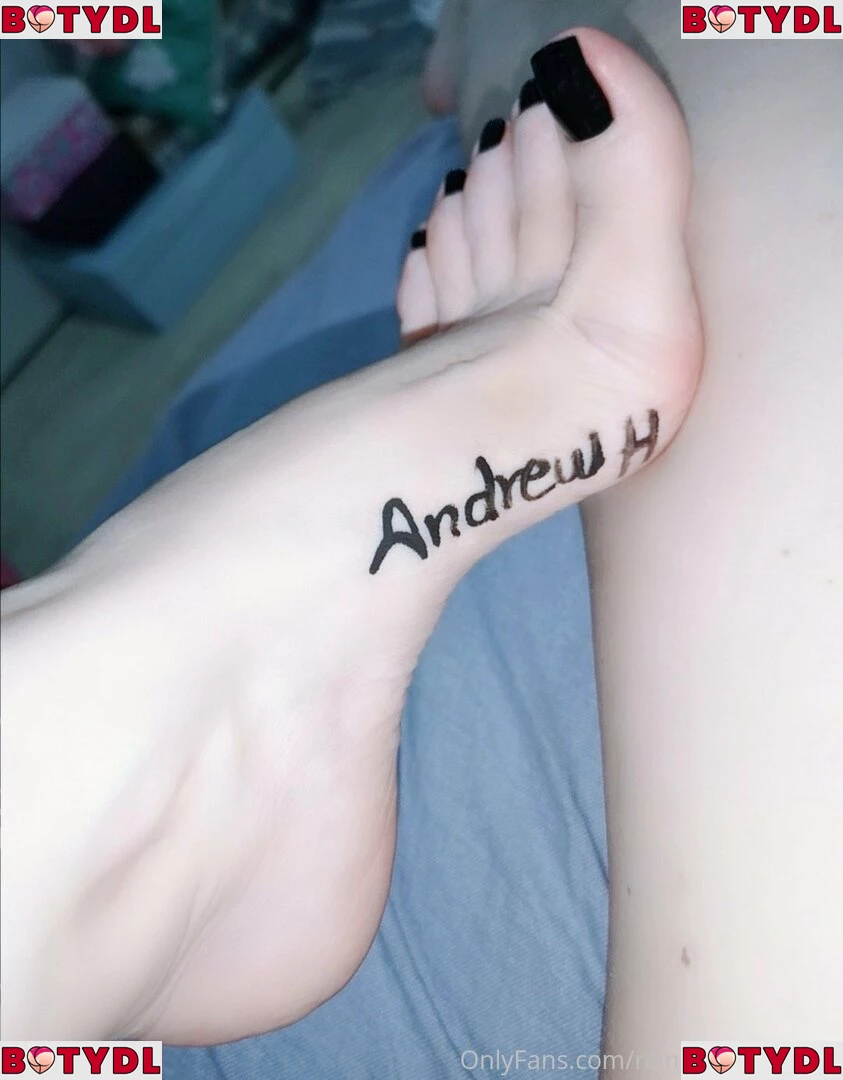 Feetvampire Onlyfans Photo Gallery 