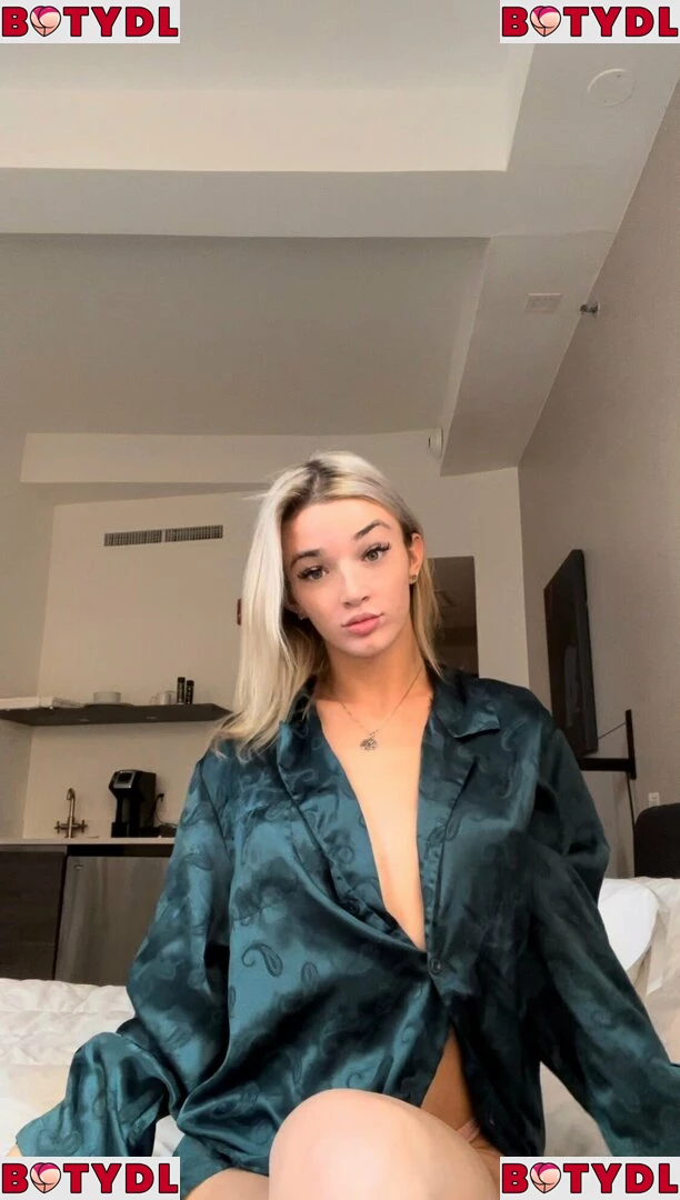 Stellasamore Onlyfans Photo Gallery 