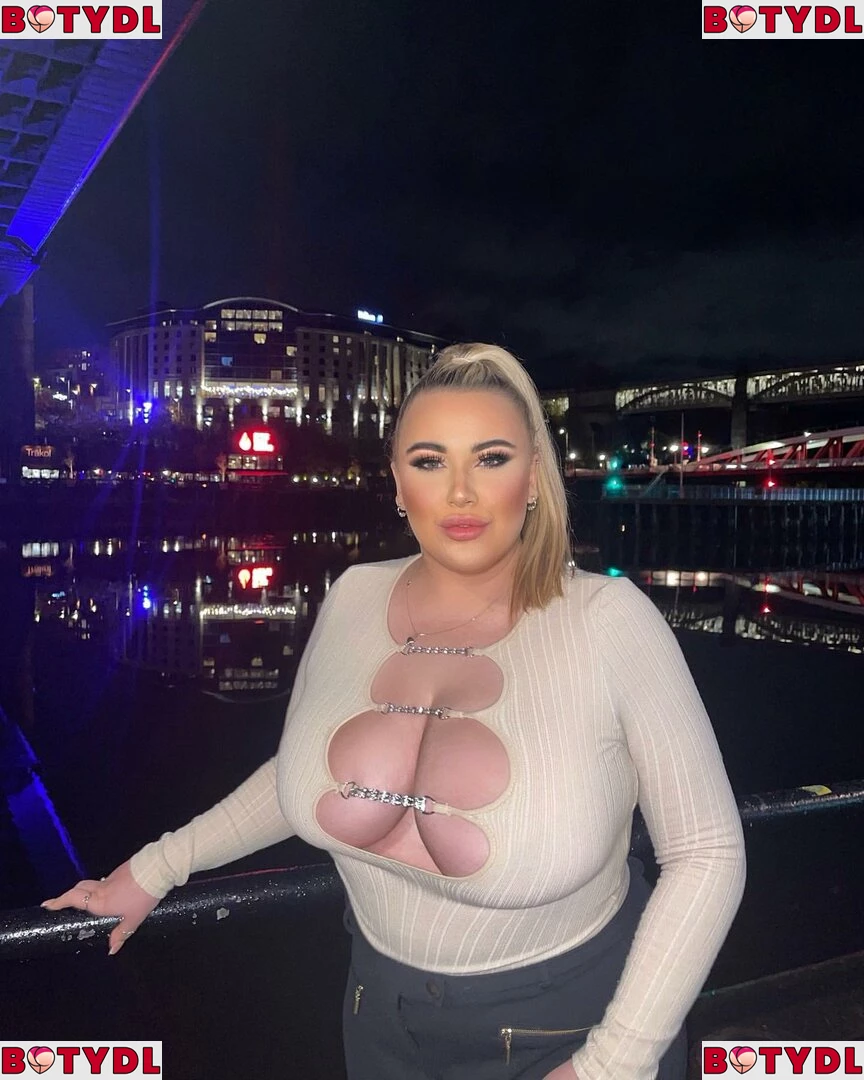 Laura Morgan Onlyfans Photo Gallery 