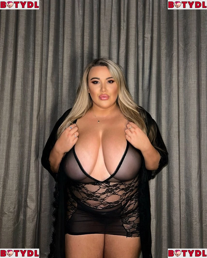 Laura Morgan Onlyfans Photo Gallery 