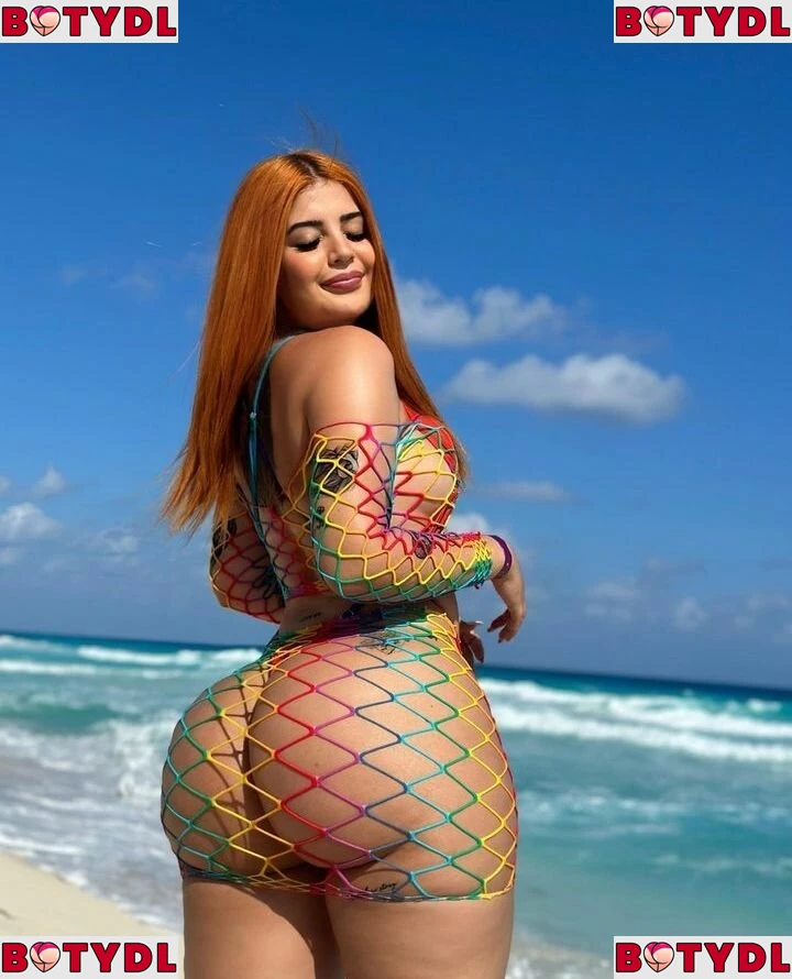 isaramirezoficial Onlyfans Photo Gallery 