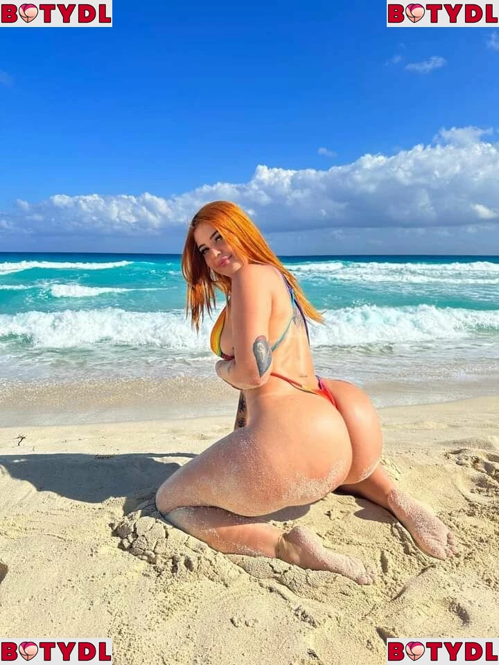 isaramirezoficial Onlyfans Photo Gallery 