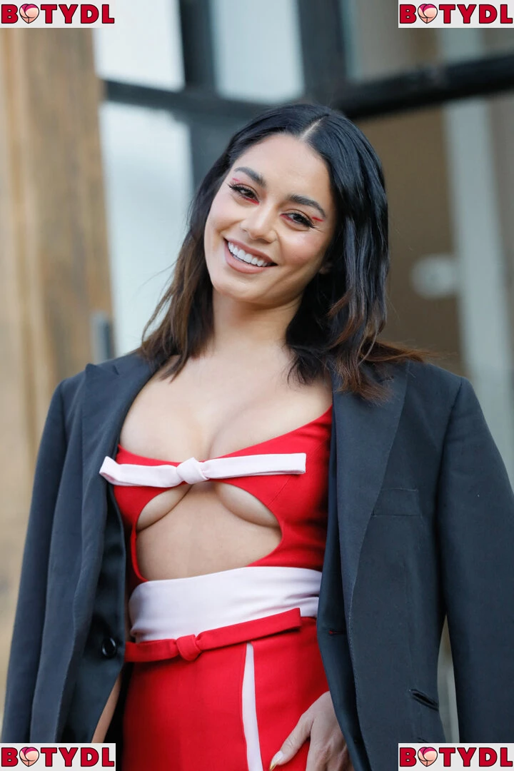 Vanessa Hudgens Onlyfans Photo Gallery 