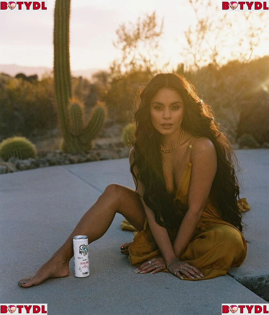 Vanessa Hudgens Onlyfans Photo Gallery 