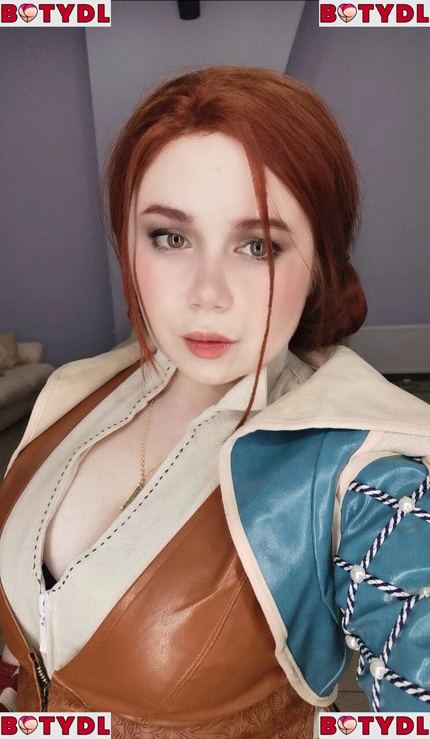 Elune Cosplay Onlyfans Photo Gallery 