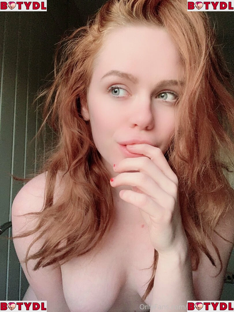 Ella Hughes Onlyfans Photo Gallery 